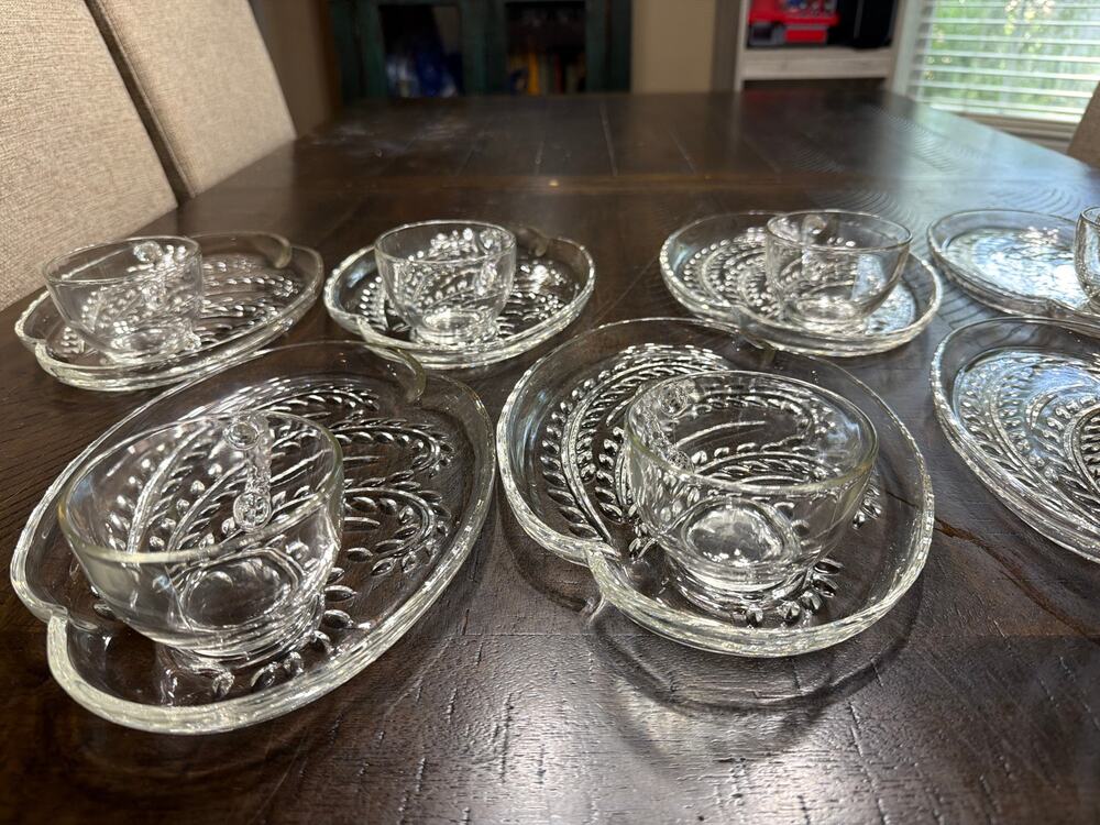 Vintage Federal Glass Homestead Wheat Pattern Snack Sets 8 Trays 8 Cups Complete